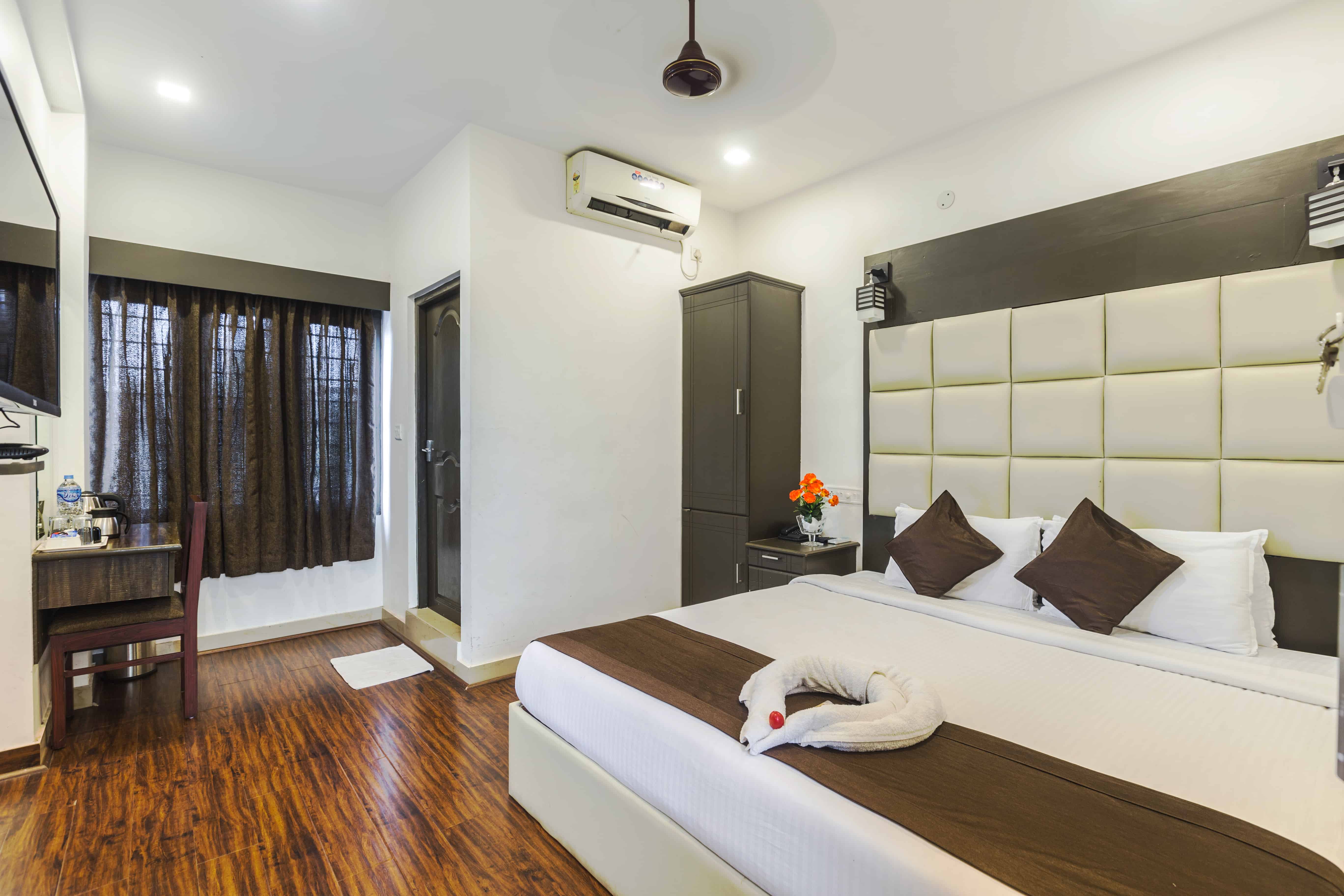 Booking Room