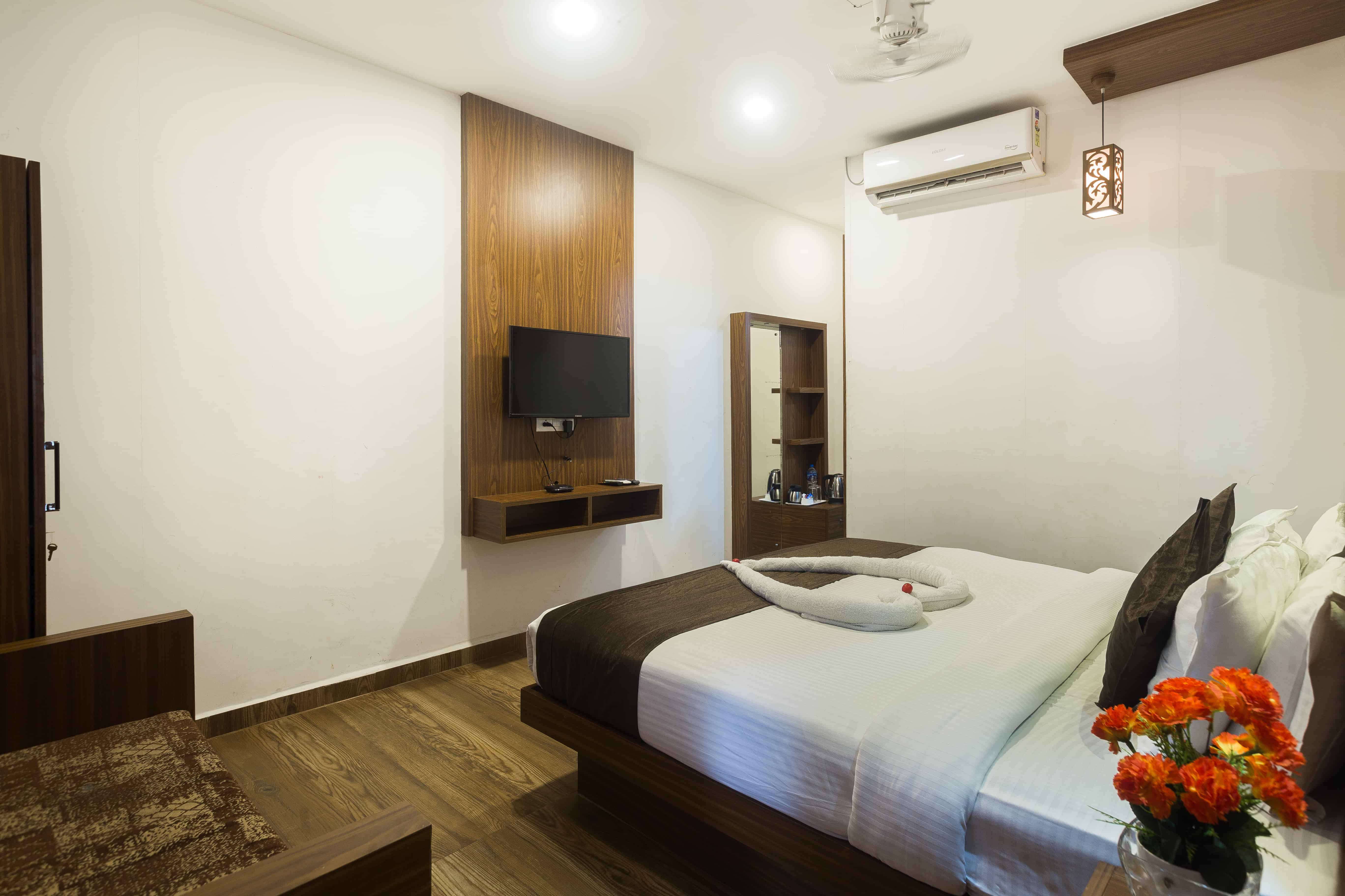 Booking Room